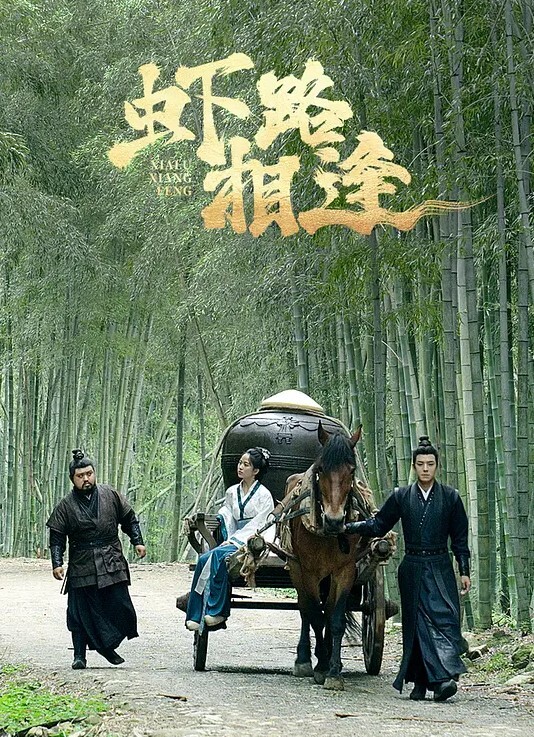 出租房公共浴室安裝攝像頭偷拍兩個妹子一起來洗澡脫光了都喜歡往對方奶子上瞄 - 最新91海报